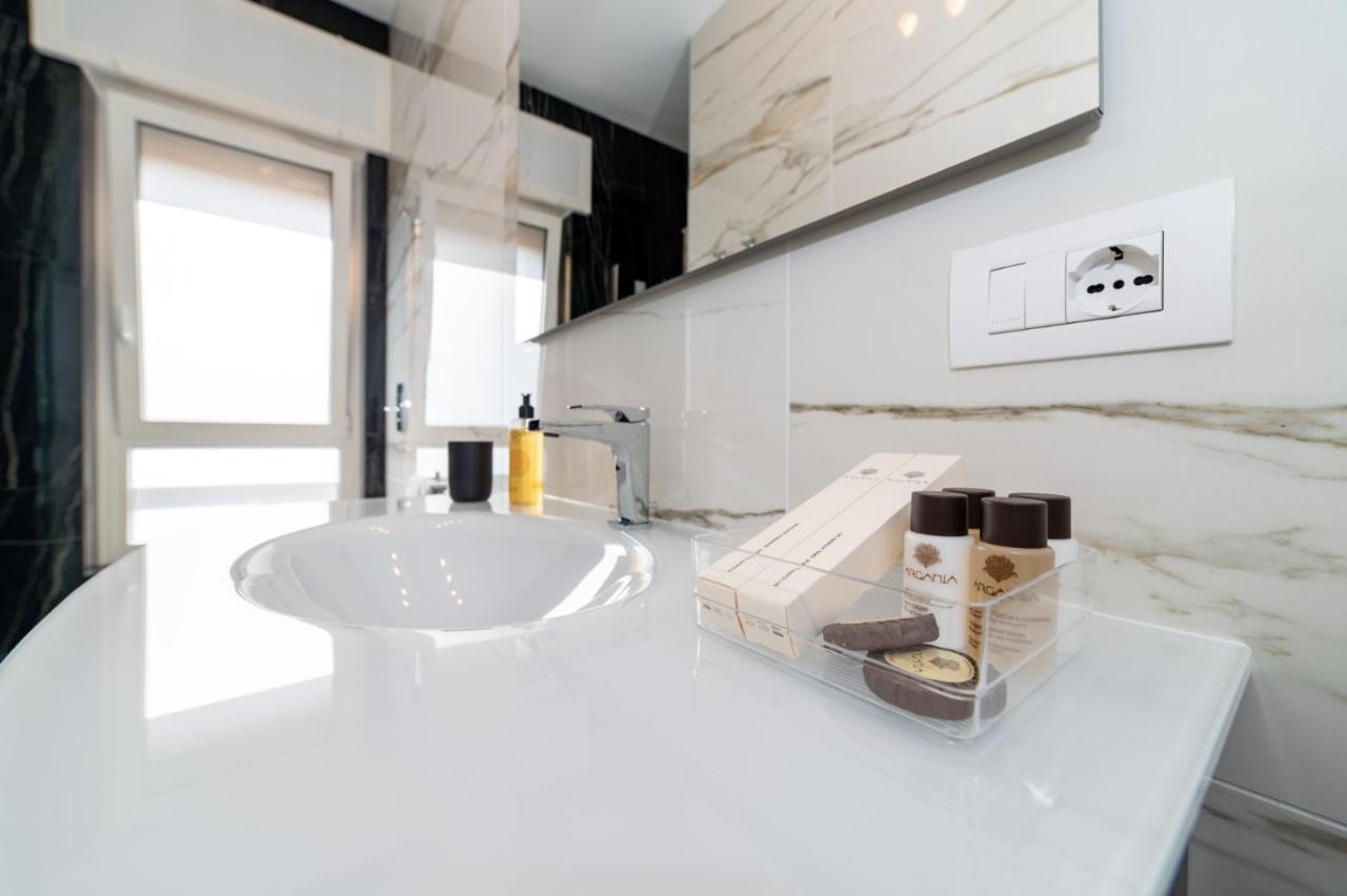 Les Suites Di Adi Apt บารี ภายนอก รูปภาพ